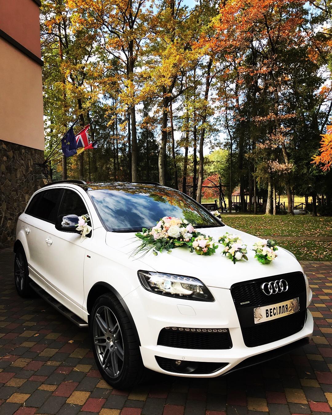 Прокат Audi Q7 s-line plus, Львов, Свадебный кортеж