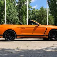 059 Ford Mustang GT помаранчовий кабріо