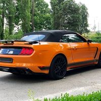 059 Ford Mustang GT помаранчовий кабріо