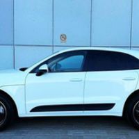 042 Bнедорожник Porsche Macan S белый