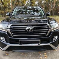 090 Позашляховик Toyota Land Cruiser 200