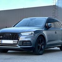 120Внедорожник Audi Q5-Quattro серо-голу