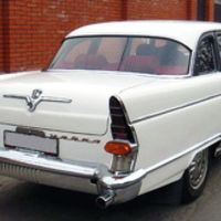 205 Ретро автомобиль Chayka GAZ-13 белая