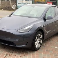 242 Авто на свадьбу TESLA Model Y кросов