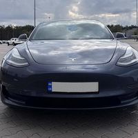 145Электрокар Tesla Model 3серая прокат