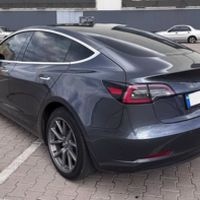 145Электрокар Tesla Model 3серая прокат